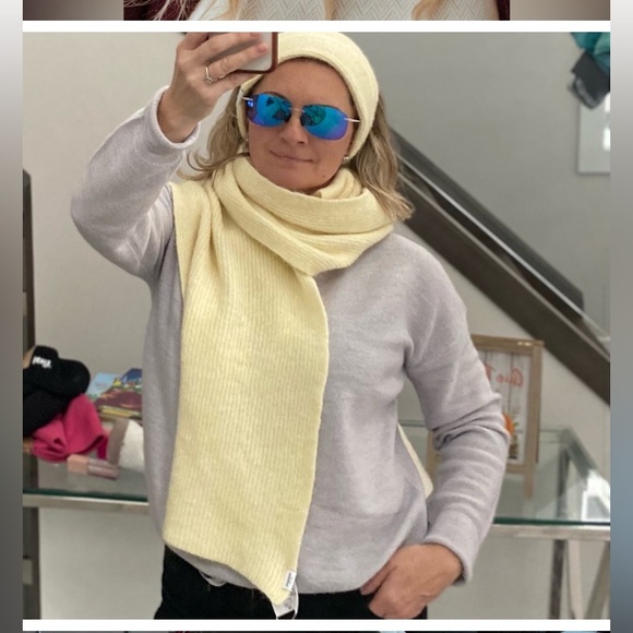 Penn and Ink New York⭐️ Host Pick ⭐️ - Picture 4 of 6